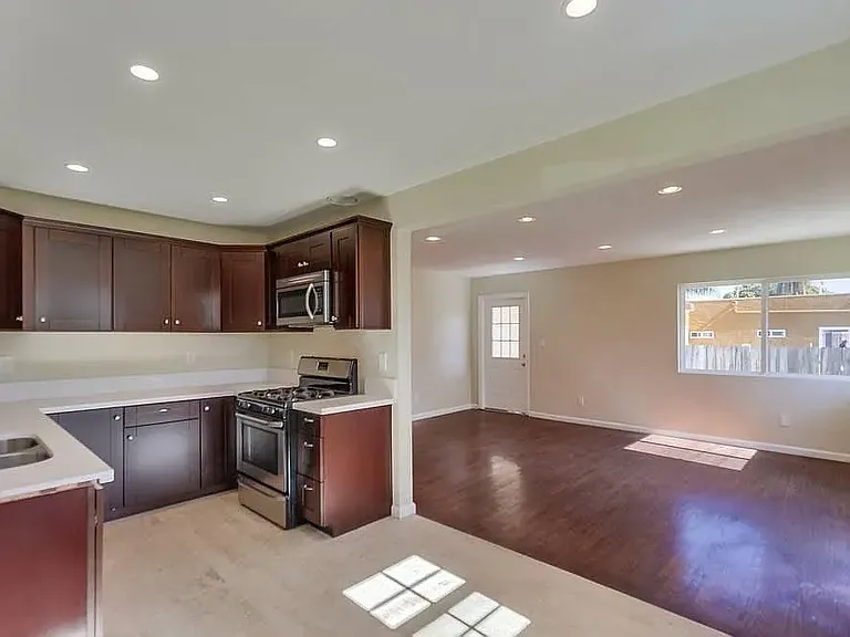3864 Wilson Ave — Photo 6