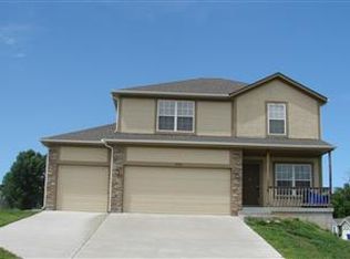 2506 Elm Creek Dr, Junction City, KS 66441