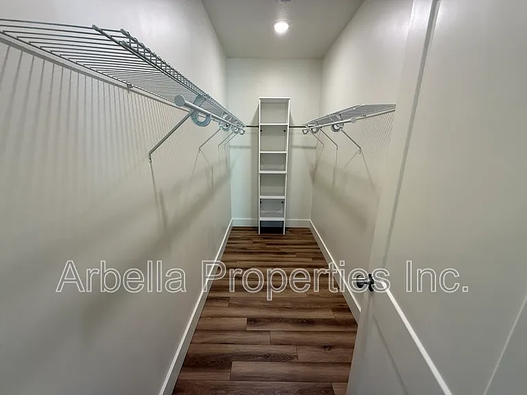 829 Hamilton St — Photo 21