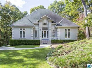 1920 River Woods Rd, Hoover, AL 35244