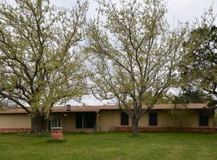 10236 N Highway 6, Crawford, TX 76638