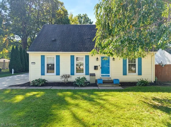 113 Pinehurst Rd, Munroe Falls, OH 44262