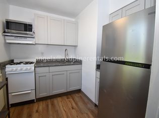 5824 Bartlett St FLOOR 2, Pittsburgh, PA 15217
