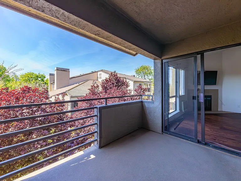 39224 Guardino Dr #314 — Photo 15