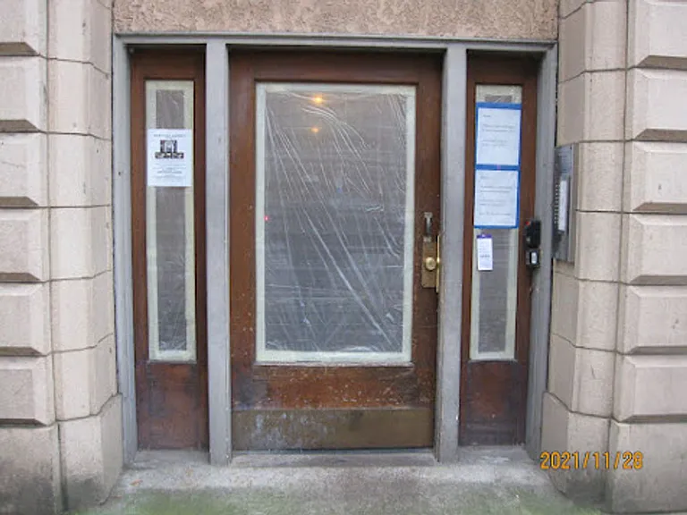 221 W Mercer St — Photo 22