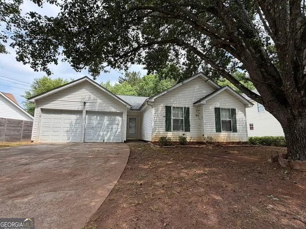 4093 Waldrop Hills Dr, Decatur, GA 30034