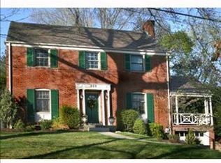 209 Seneca Dr, Pittsburgh, PA 15228
