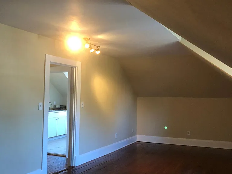 1419 Colonial Ave #3 — Photo 3