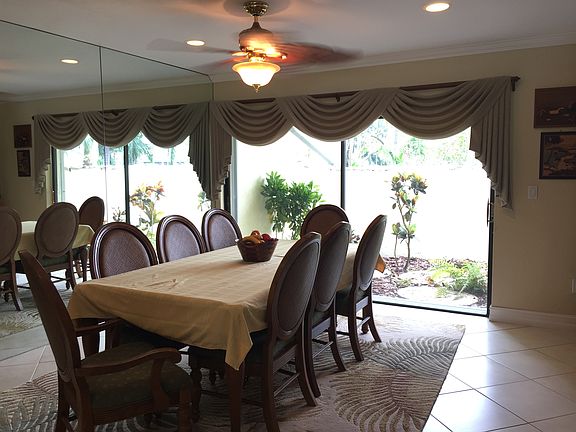 Dining room lanai