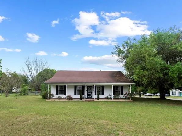 123 Melissa St, Midland City, AL 36350