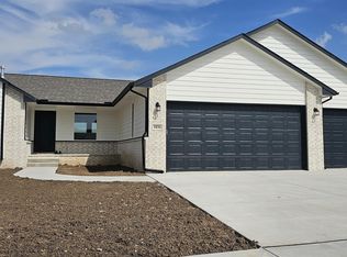 1836 S Lynnrae St, Wichita, KS 67207