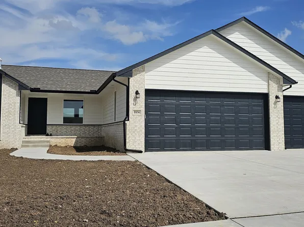 1836 S Lynnrae St, Wichita, KS 67207