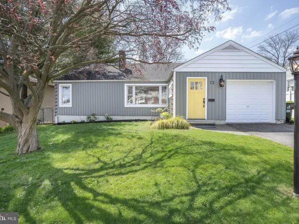 12 Brookview Ave, Claymont, DE 19703