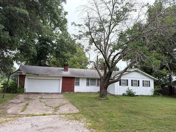 407 E Elm St, Drexel, MO 64742