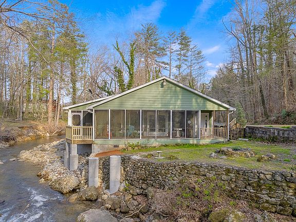 5th image of 162 Jones Gap Rd