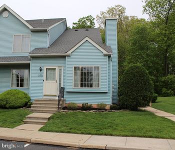 375 Pondview Dr, Harleysville, PA, 19438