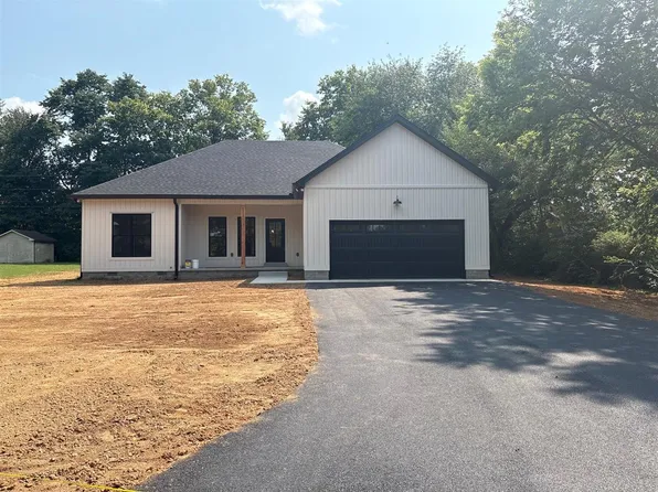 139 Webb Ave, Smiths Grove, KY 42171