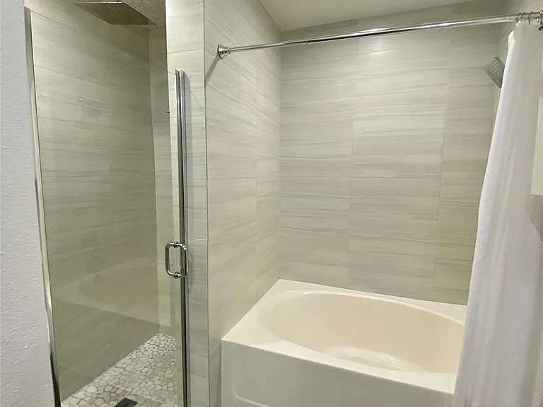 1901 Post Oak Blvd #3503 — Photo 34