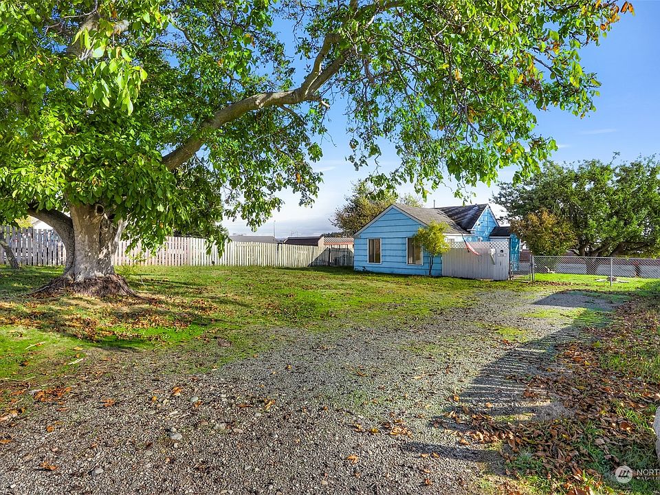 635 SE Fidalgo Avenue, Oak Harbor, WA 98277 Zillow