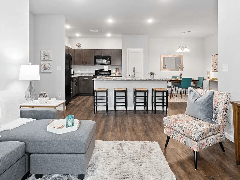 Highview Pointe — Photo 30