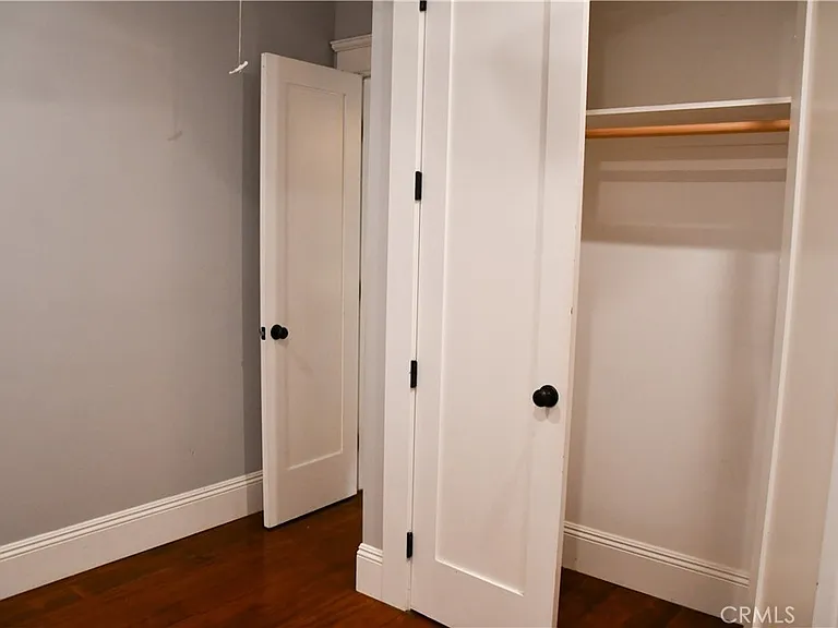 268 N Grand St — Photo 30