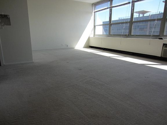 2nd image of 3550 N Lake Shore Dr Floor 26