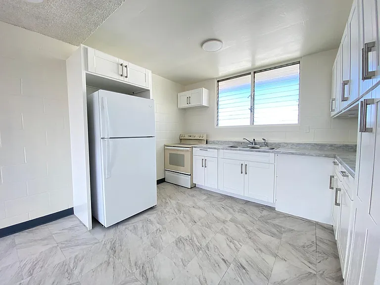 94-138 Pupukahi St #304 — Photo 12
