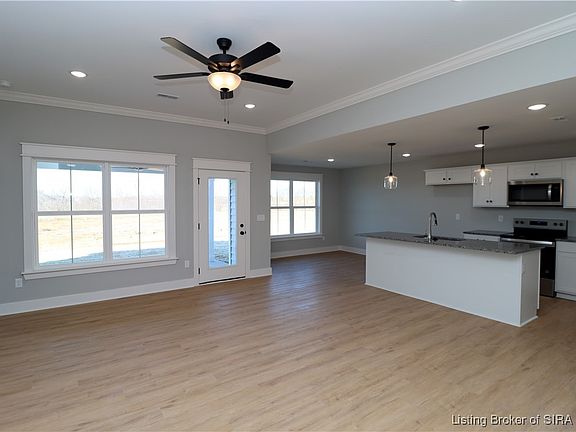 3rd image of 8164- LOT 932 Zelpha Boulevard