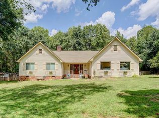 6 Moores Ridge Rd, Roebuck, SC 29376