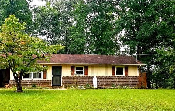 3rd image of 171 Hardin Dr