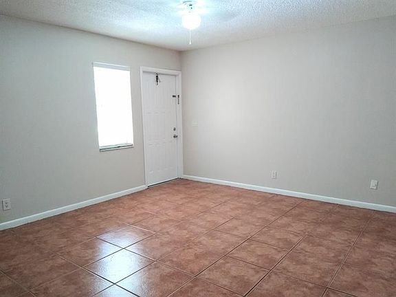 3rd image of 4703 Hairland Dr APT 2