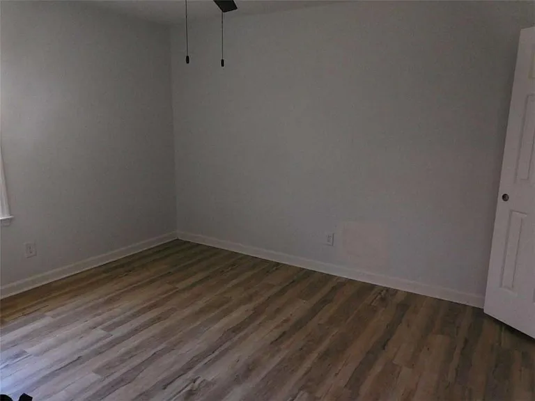 1286 Britain Dr — Photo 7