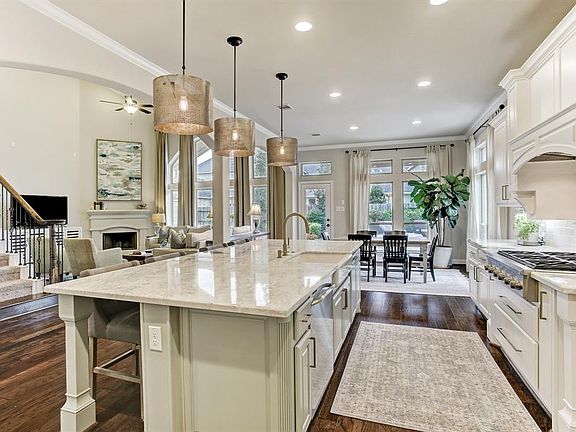 5th image of 5106 Red Oak Valley Dr
