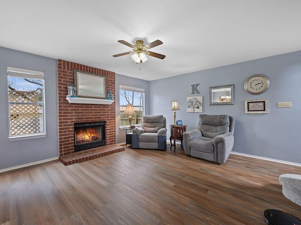 1st image of 13812 Lothian Dr