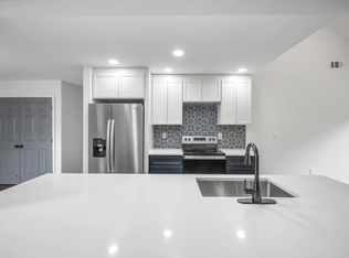 223 Turtle Cv, Carrollton, GA 30116