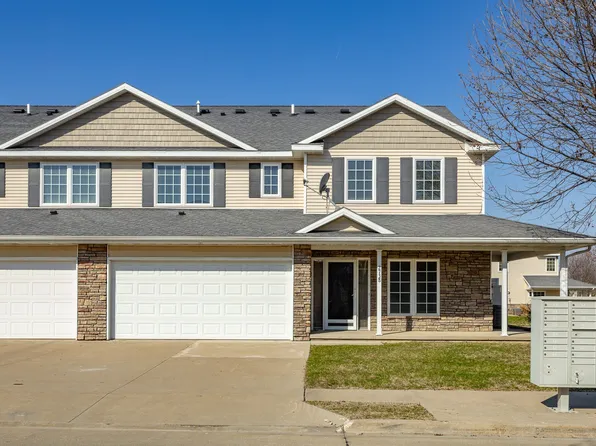 2738 NW 155th Ct, Clive, IA 50325