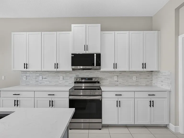 16293 Melogold Dr — Photo 23