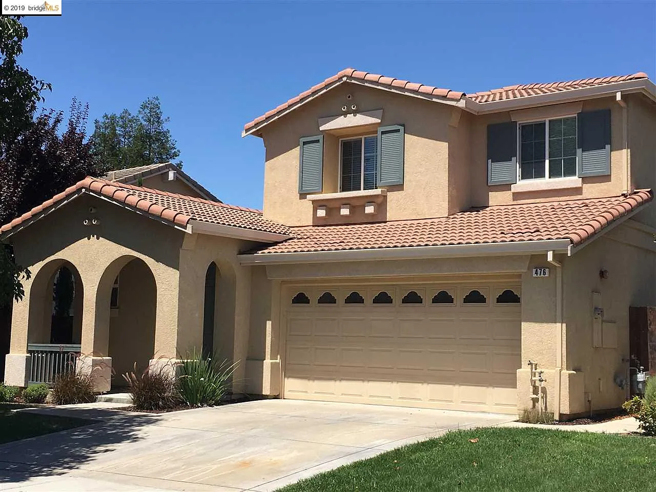 476 Montecito Dr photo 1