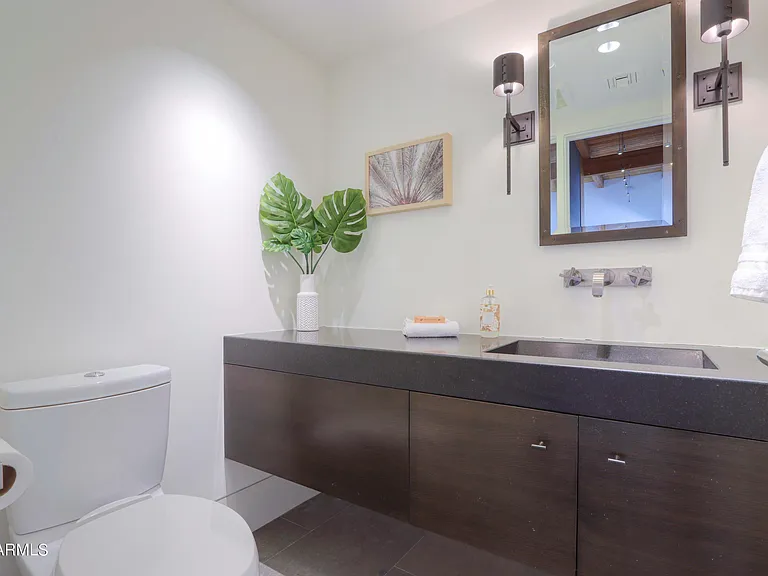 6333 N Scottsdale Rd #22 — Photo 42