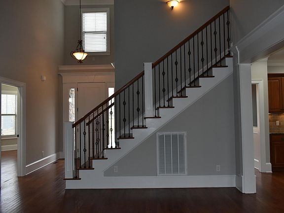 4th image of 7629 Maplehurst Dr Lot 111