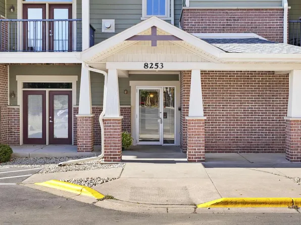 8253 Mayo Dr 204, Madison, WI 53719