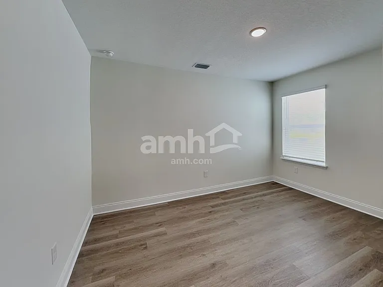 5668 Dease Rd — Photo 15