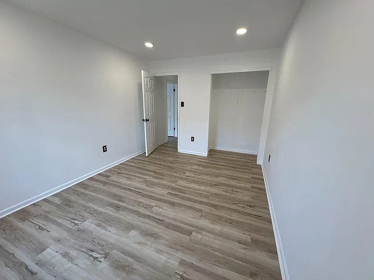 72304 Delaire Landing Rd #304 — Photo 36