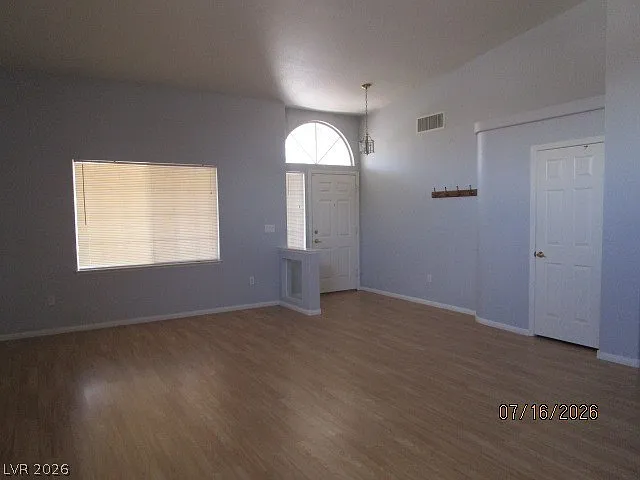 2345 Queen Bee Ct — Photo 7