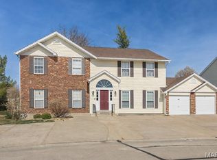 515 Starwood Dr #3, Saint Peters, MO