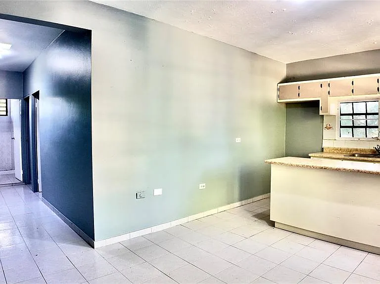 115 Sea Beach Dr — Photo 5