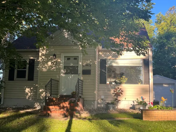 810 West Ave, Detroit Lakes, MN 56501