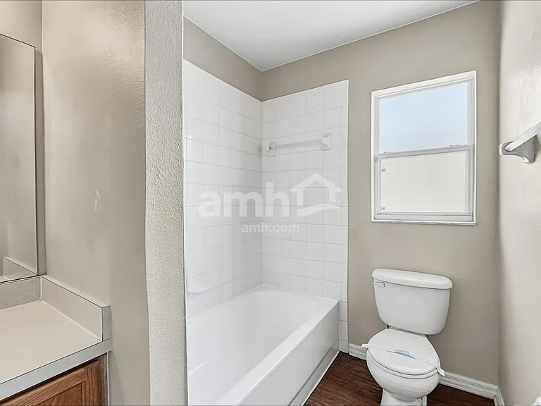 5233 Mango Fruit St — Photo 12