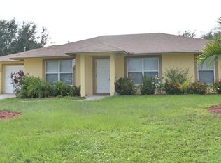 1030 SW Del Rio Blvd, Port Saint Lucie, FL 34953