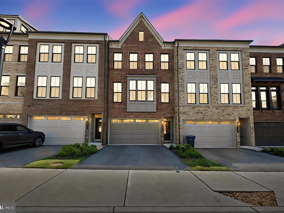 1st image of 5179 Ridgeview Retreat Dr